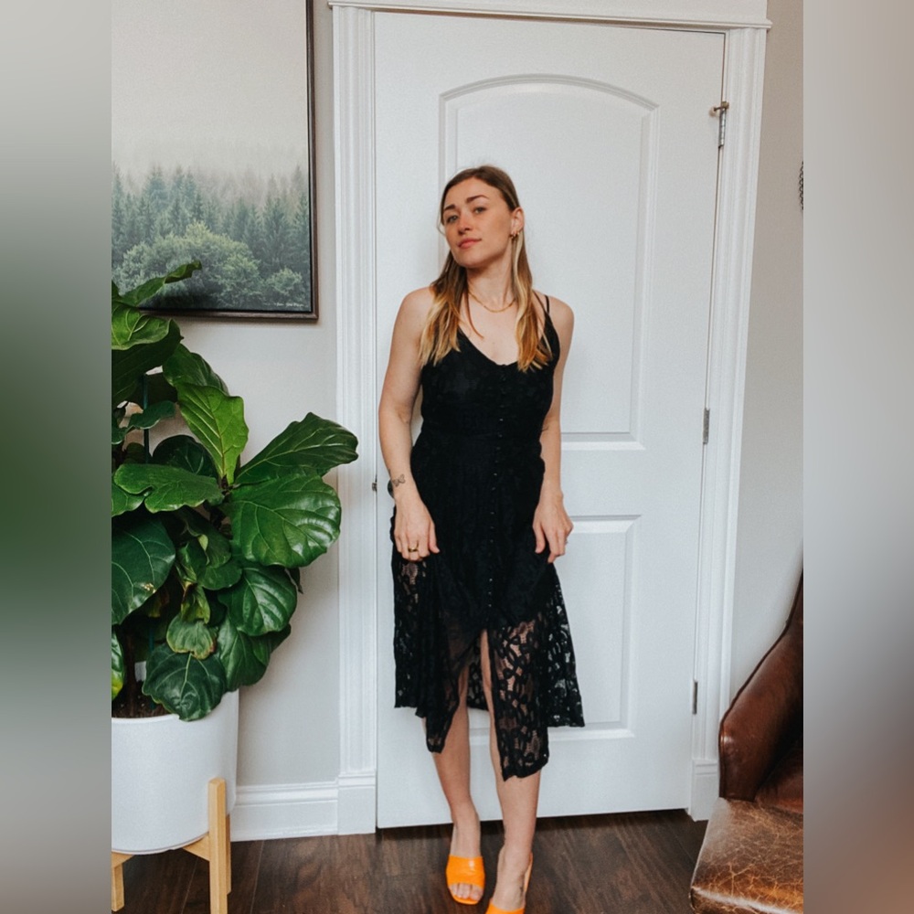 Black lace dress